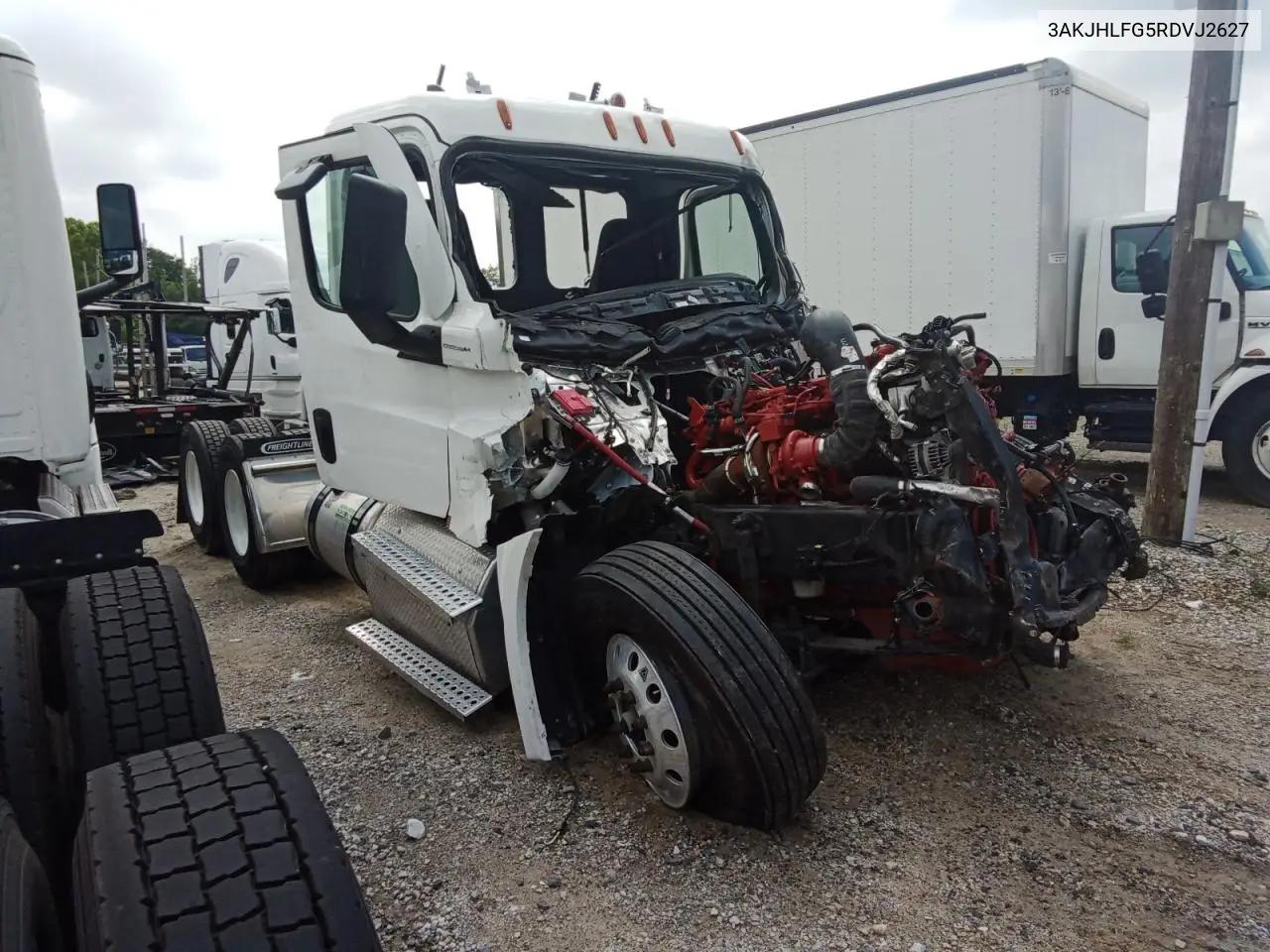 Freightliner Cascadia 126 Semi Truck 2024
