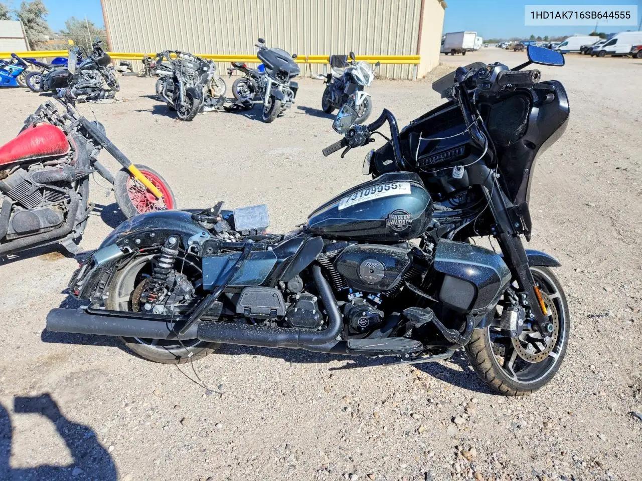 Harley Davidson Flhxu 2025