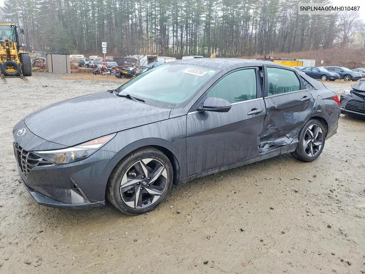 Hyundai Elantra 2021