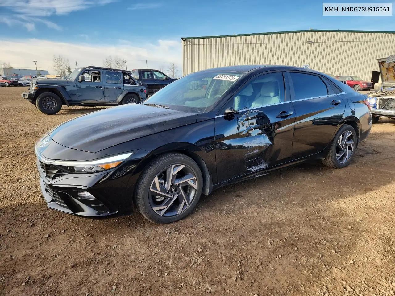 Hyundai Elantra Luxury 2025