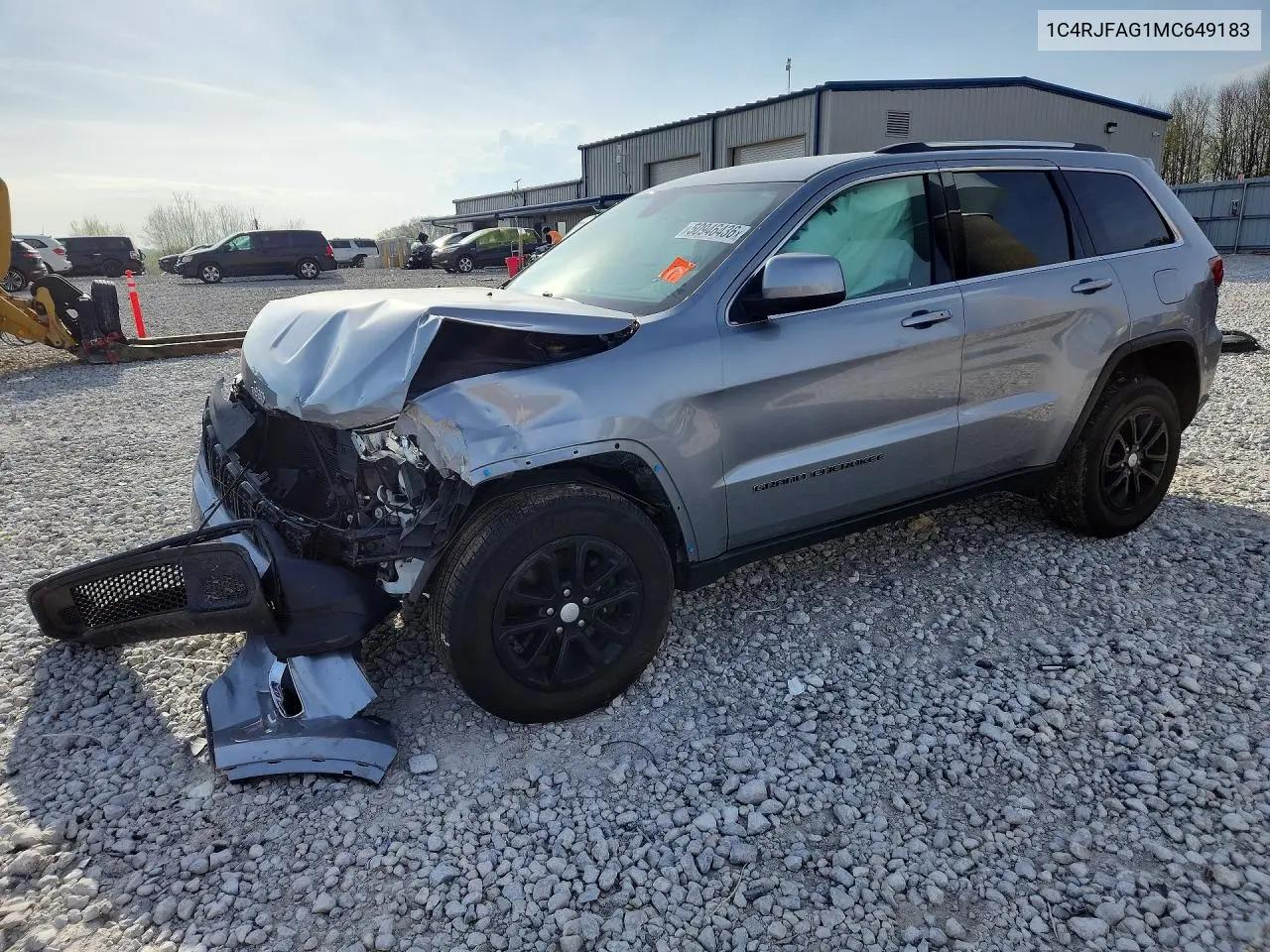Jeep Grand Cherokee Laredo 2021