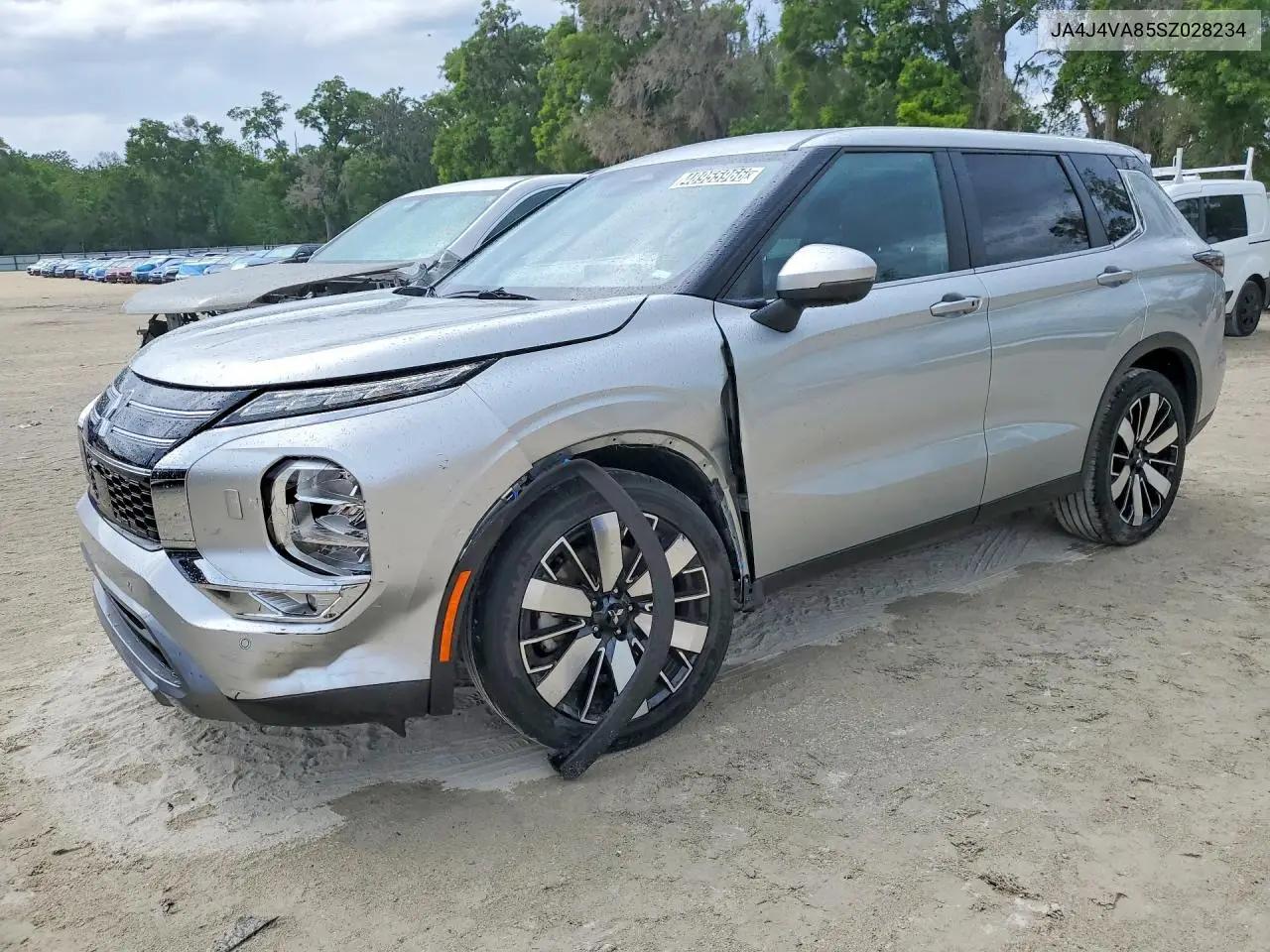 Mitsubishi Outlander Se 2025