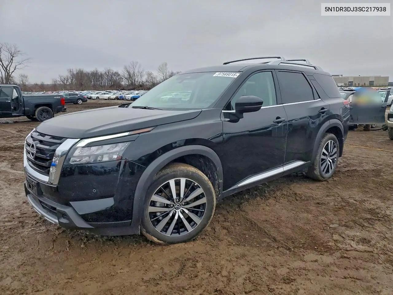 Nissan Pathfinder Platinum 2025