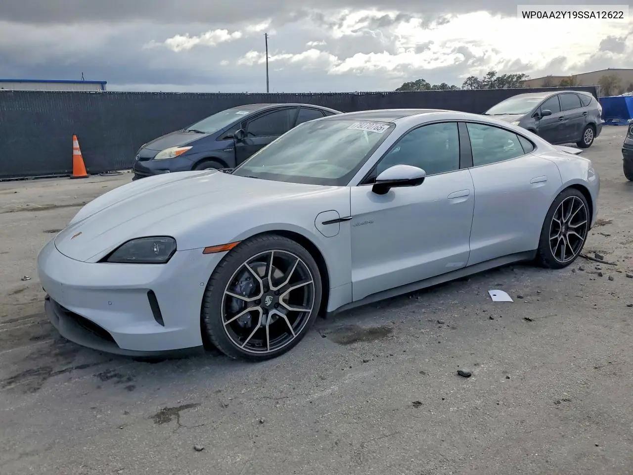 Porsche Taycan Base 2025