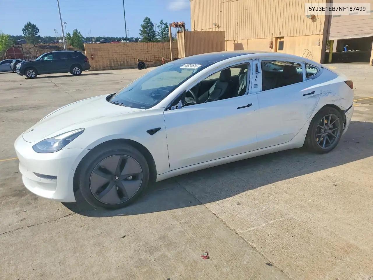 Tesla Model 3 2022