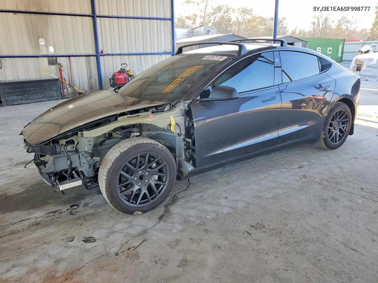 Tesla Model 3 2025
