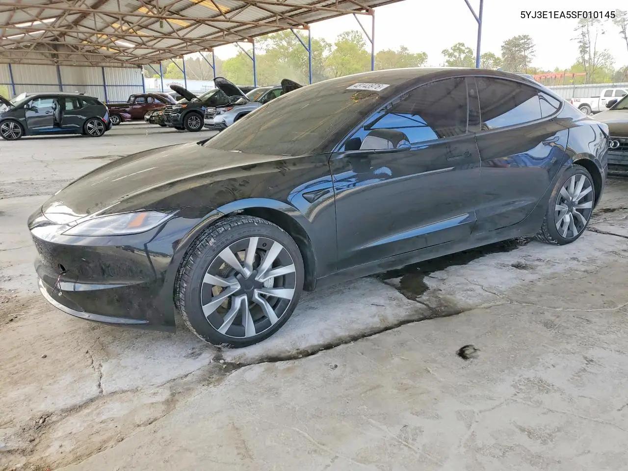 Tesla Model 3 2025