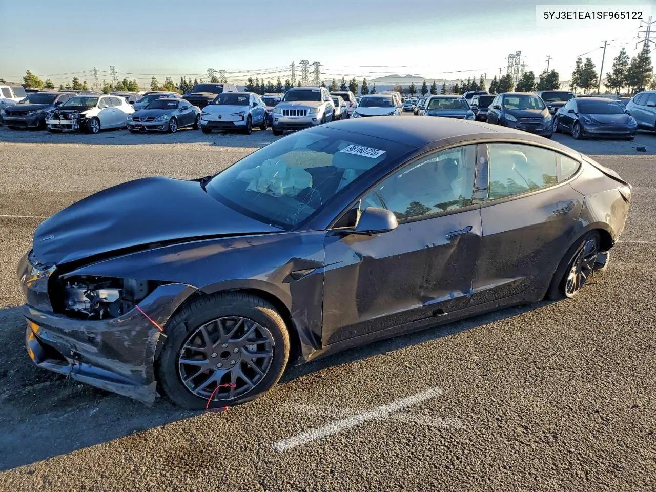 Tesla Model 3 2025