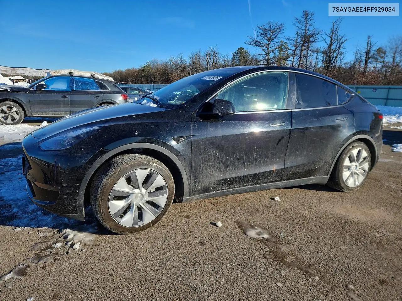 Tesla Model Y 2023