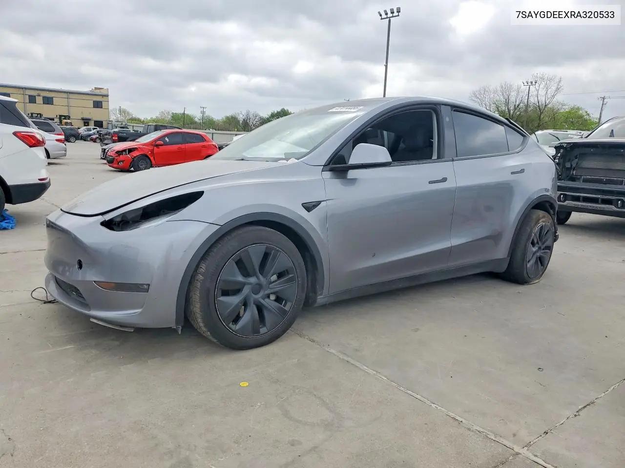 Tesla Model Y 2024