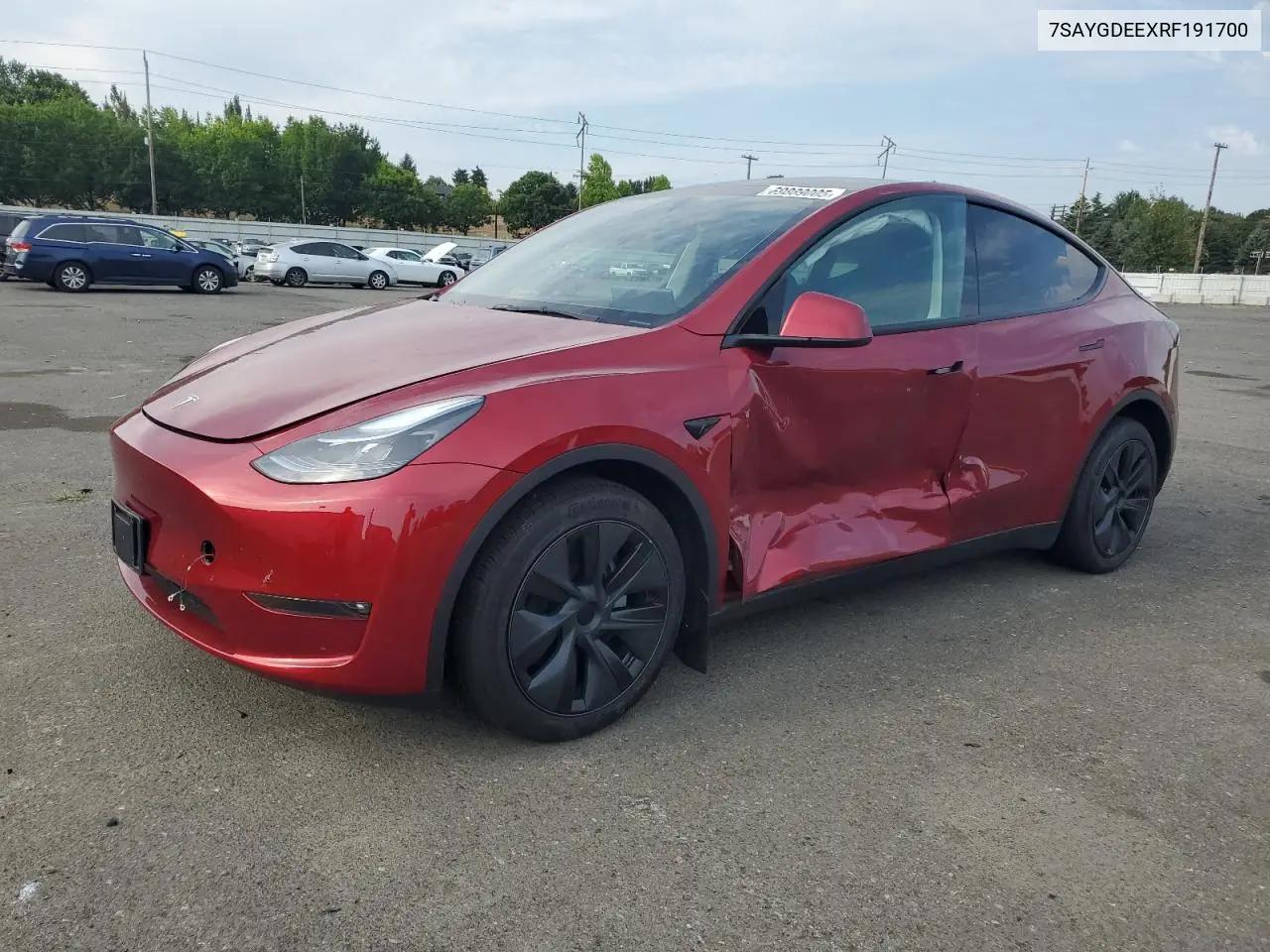 Tesla Model Y 2024