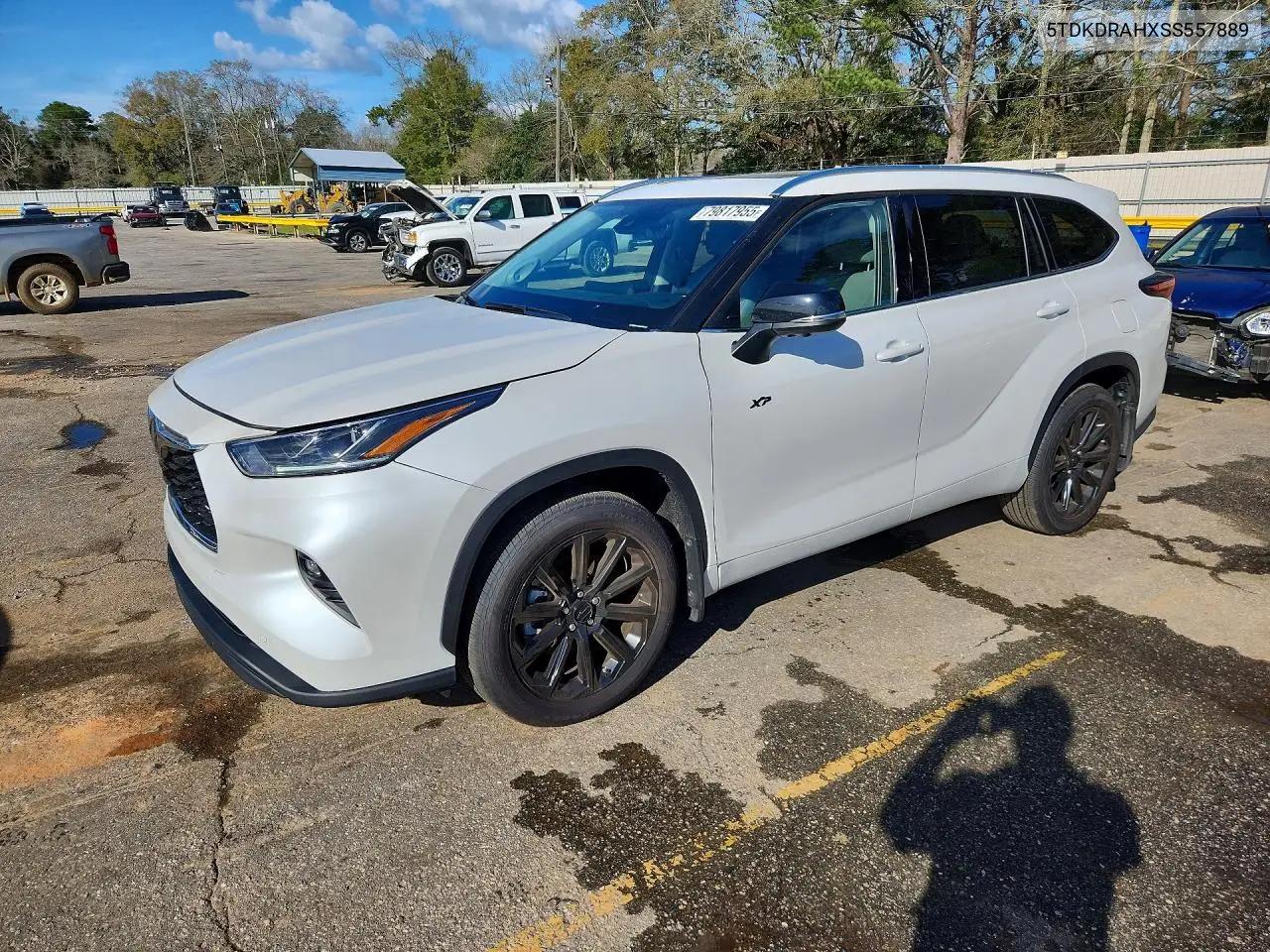 Toyota Highlander Limited 2025