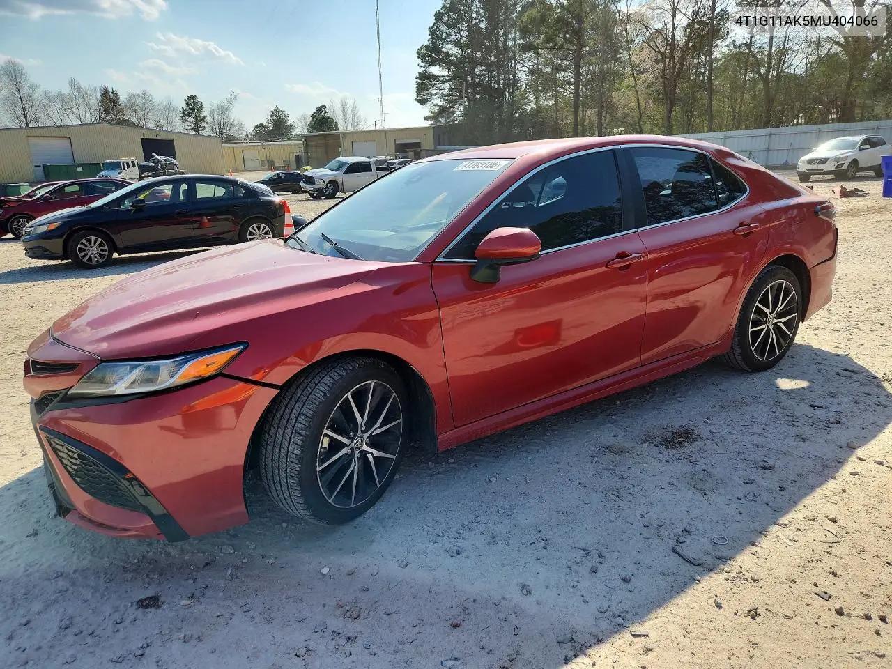 Toyota Camry Se 2021