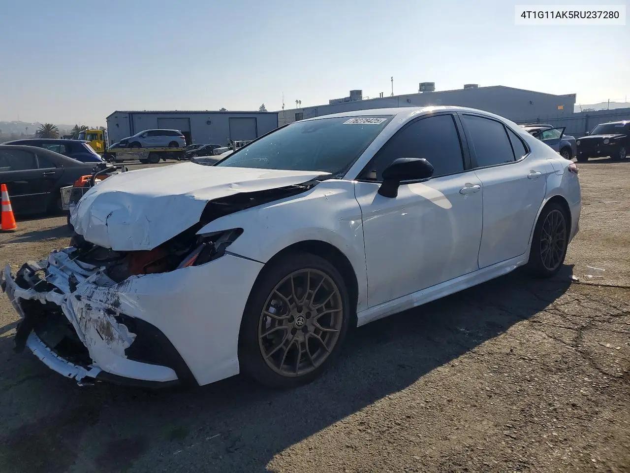 Toyota Camry Se Night Shade 2024