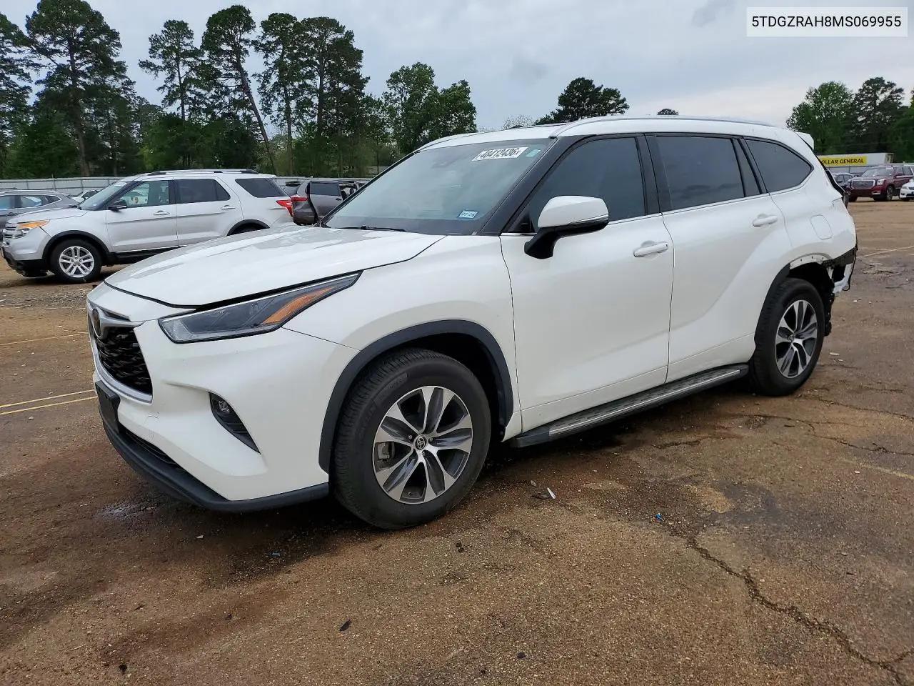 Toyota Highlander Xle 2021