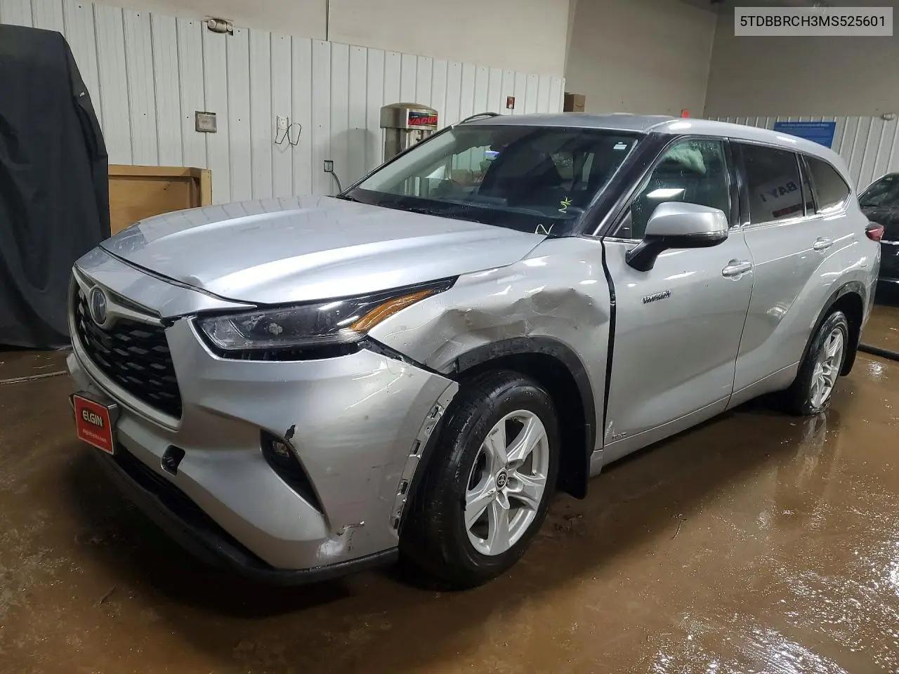 Toyota Highlander Hybrid Le 2021