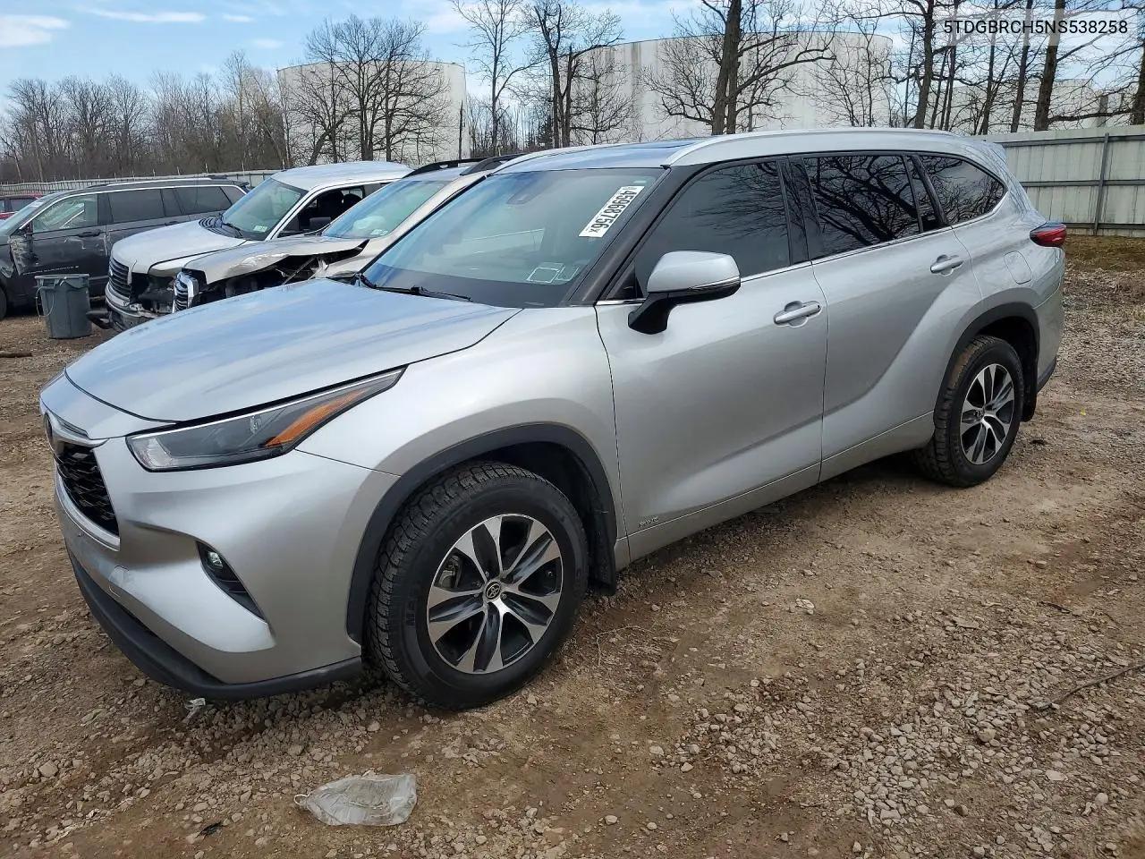 Toyota Highlander Hybrid Xle 2022
