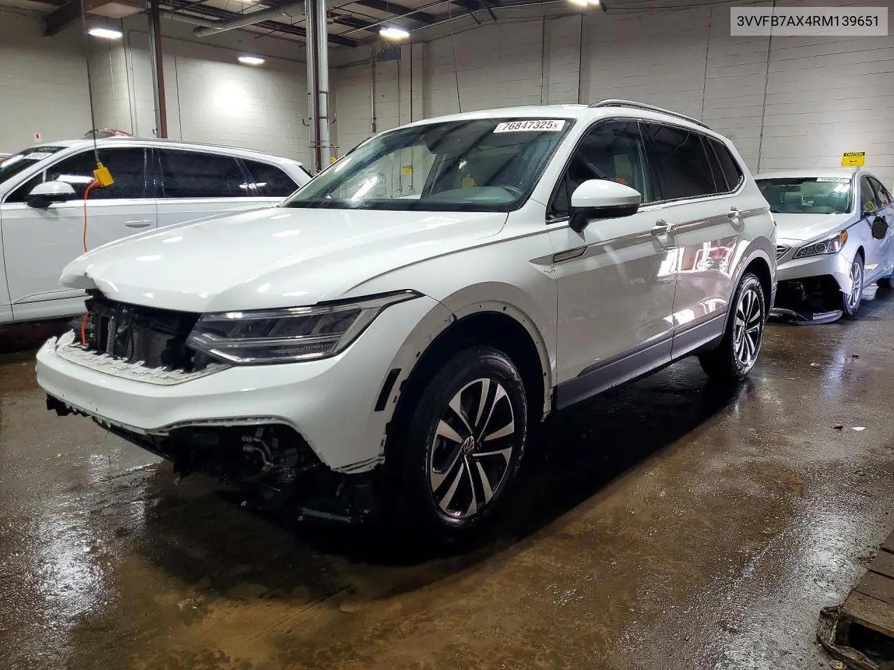 Volkswagen Tiguan S 2024