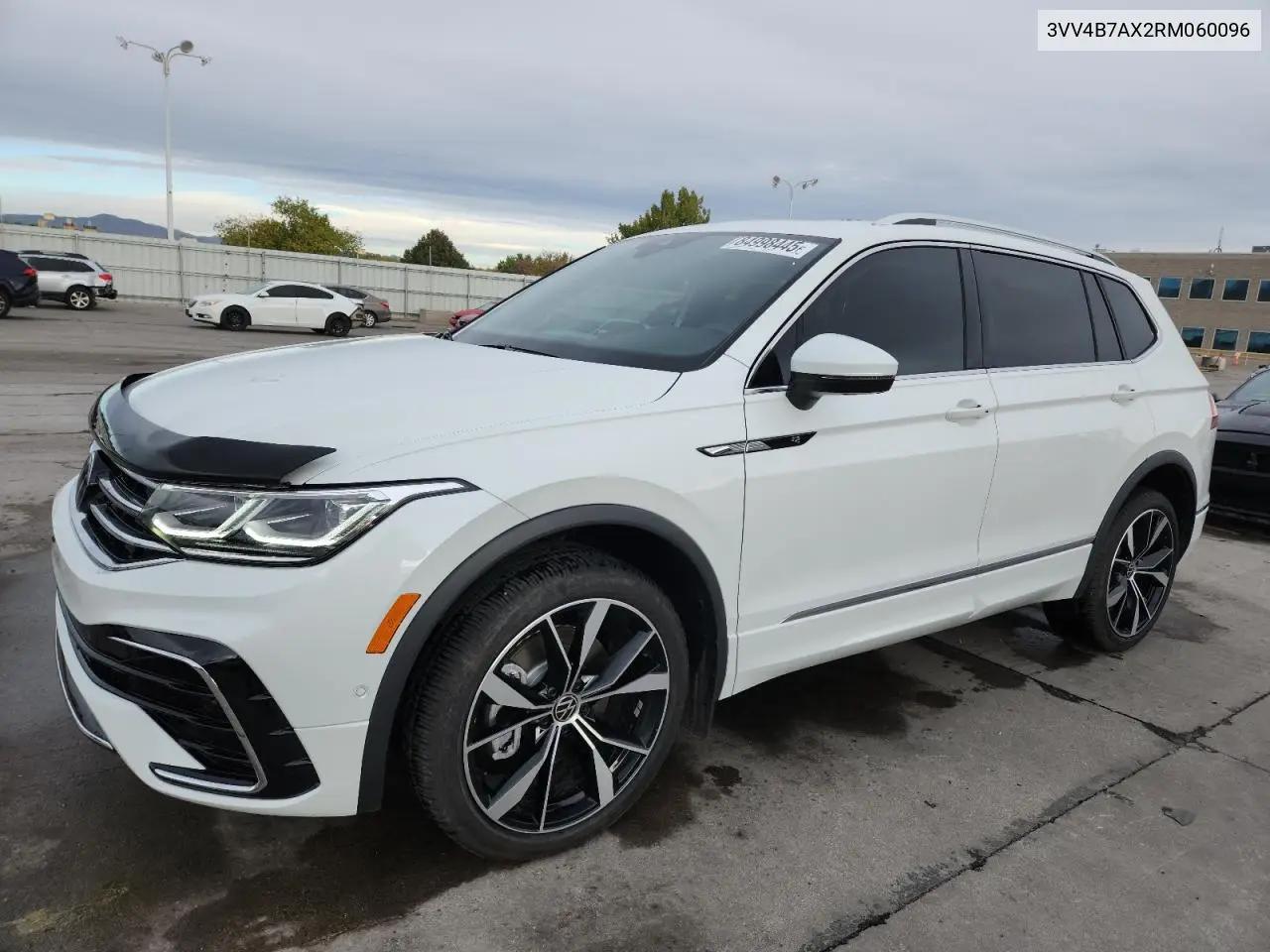 Volkswagen Tiguan Sel R-Line Black 2024