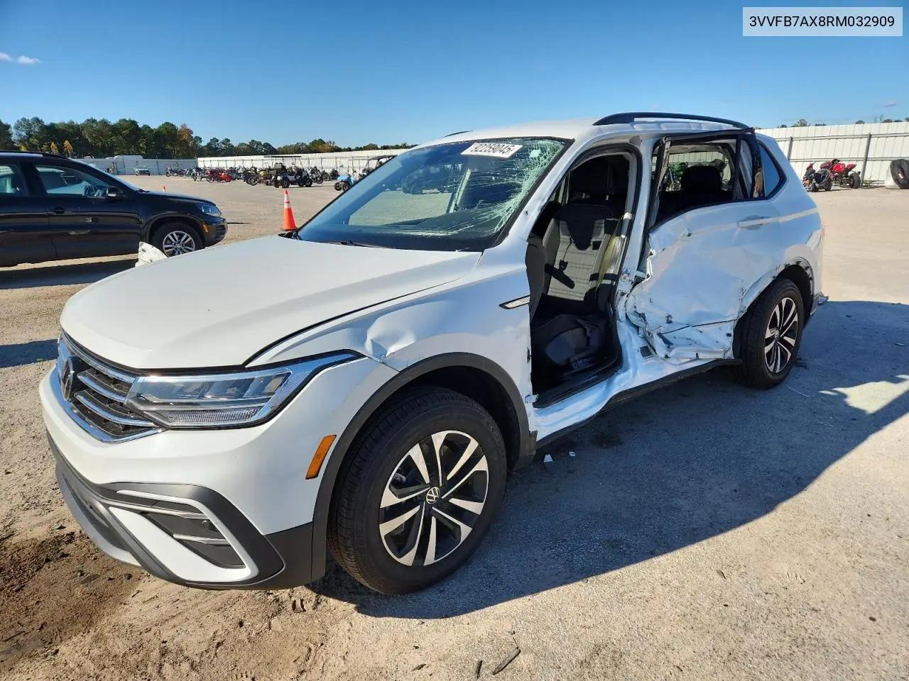 Volkswagen Tiguan S 2024