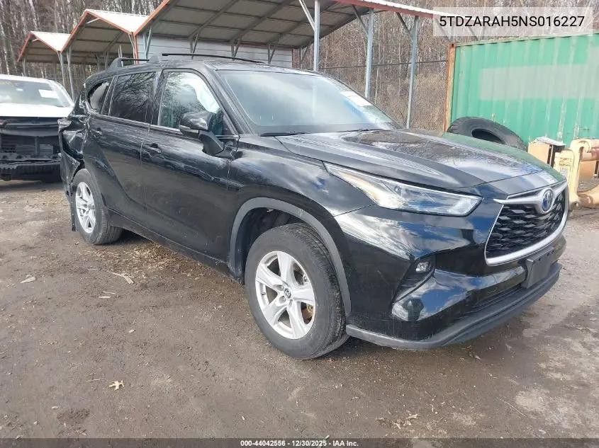 Toyota Highlander Hybrid Le 2022