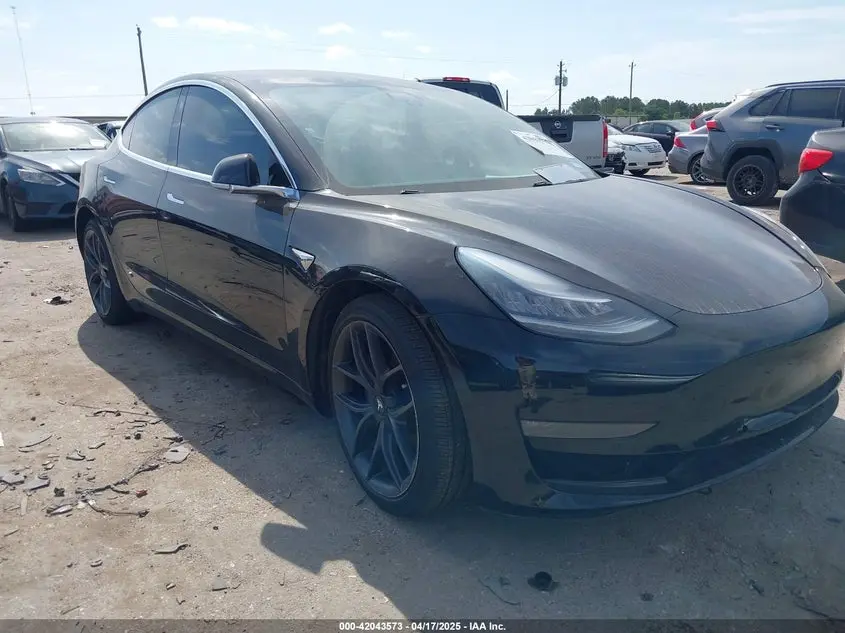 Tesla Model 3 Long Range/Mid Range 2018