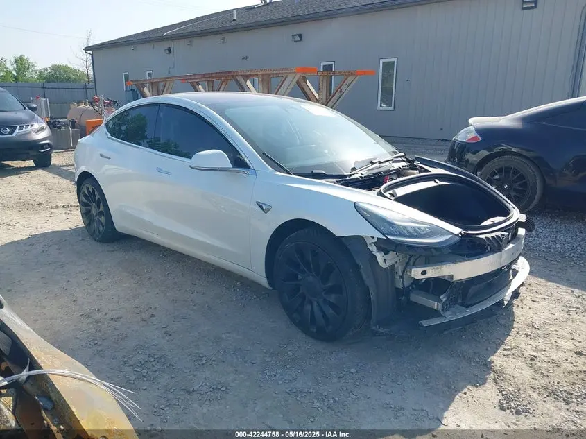 Tesla Model 3 Long Range/Performance 2018