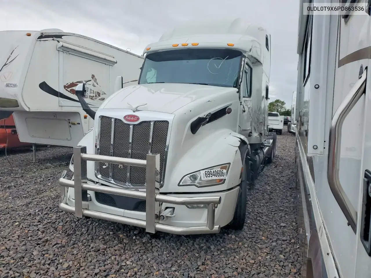 Peterbilt 579 2023