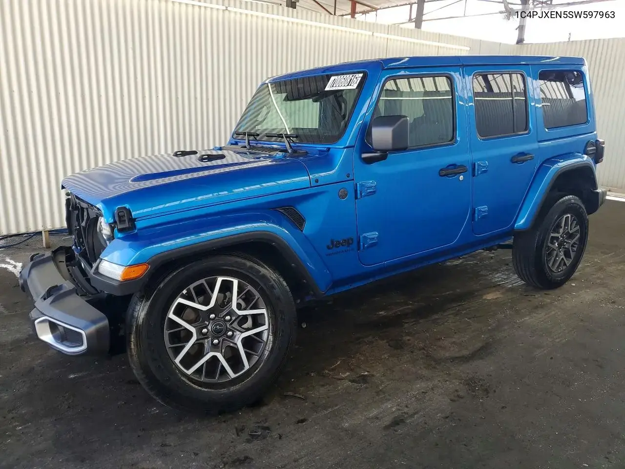 Jeep Wrangler Sahara 2025