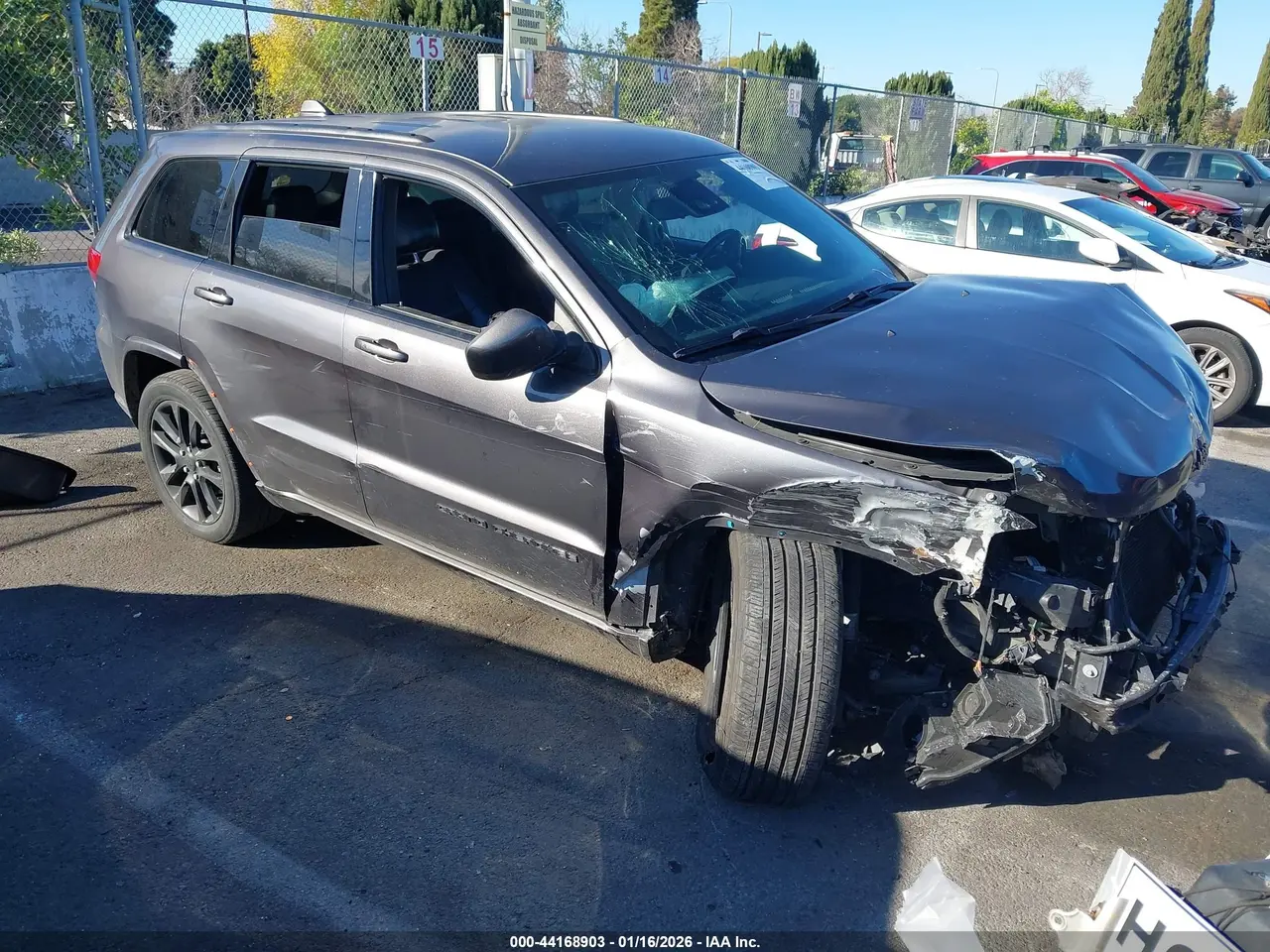 Jeep Grand Cherokee Laredo X 4X2 2021