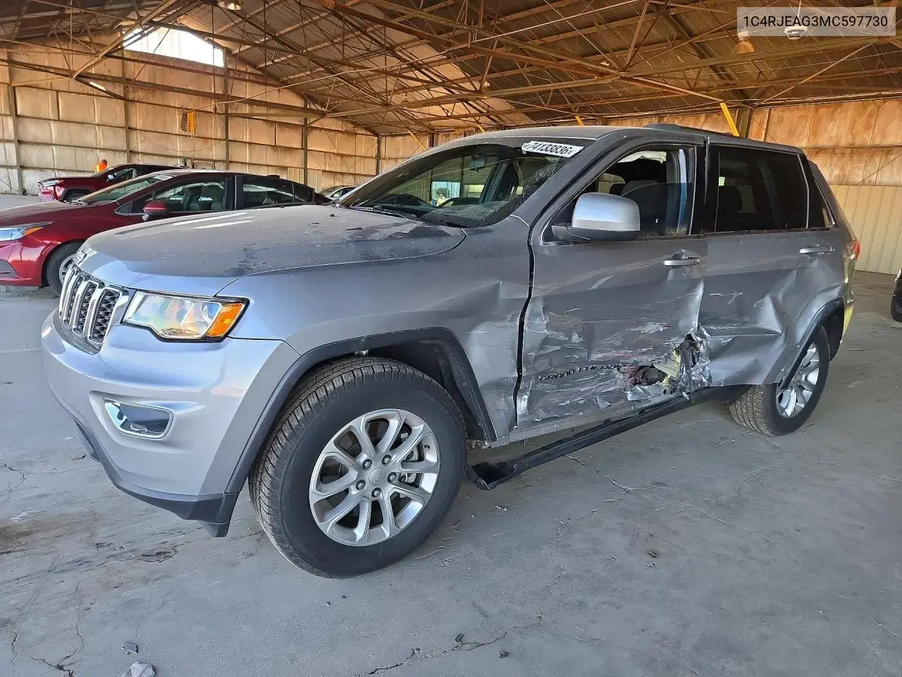 Jeep Grand Cherokee Laredo 2021
