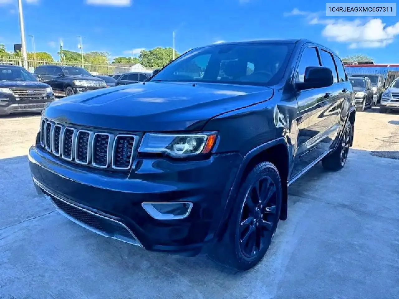 Jeep Grand Cherokee Laredo 2021
