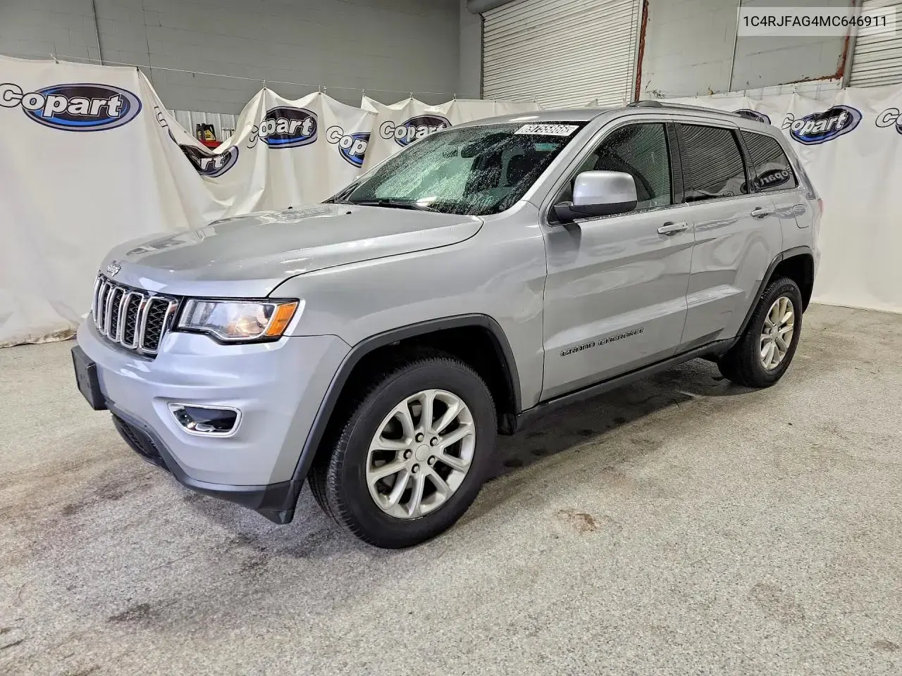 Jeep Grand Cherokee Laredo 2021