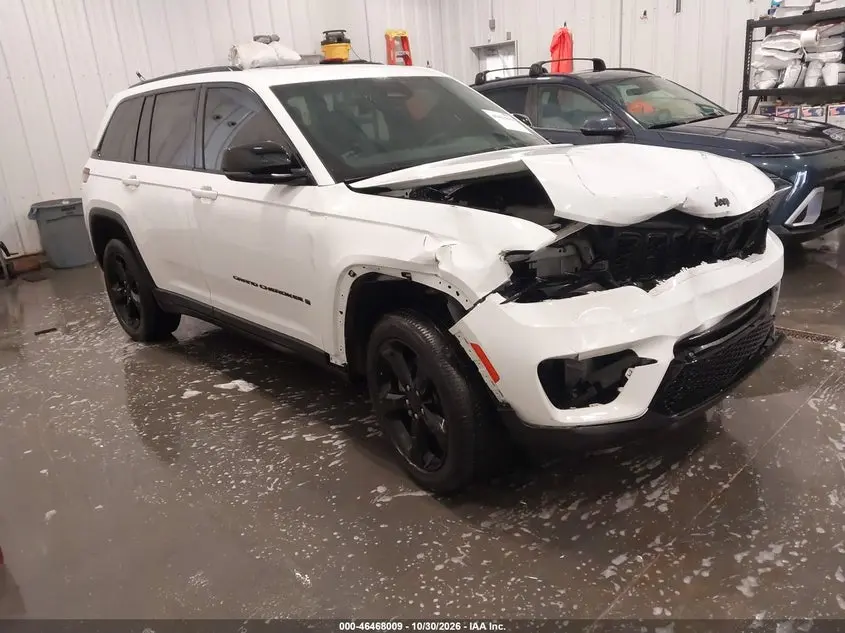 Jeep Grand Cherokee Altitude 4X2 2023