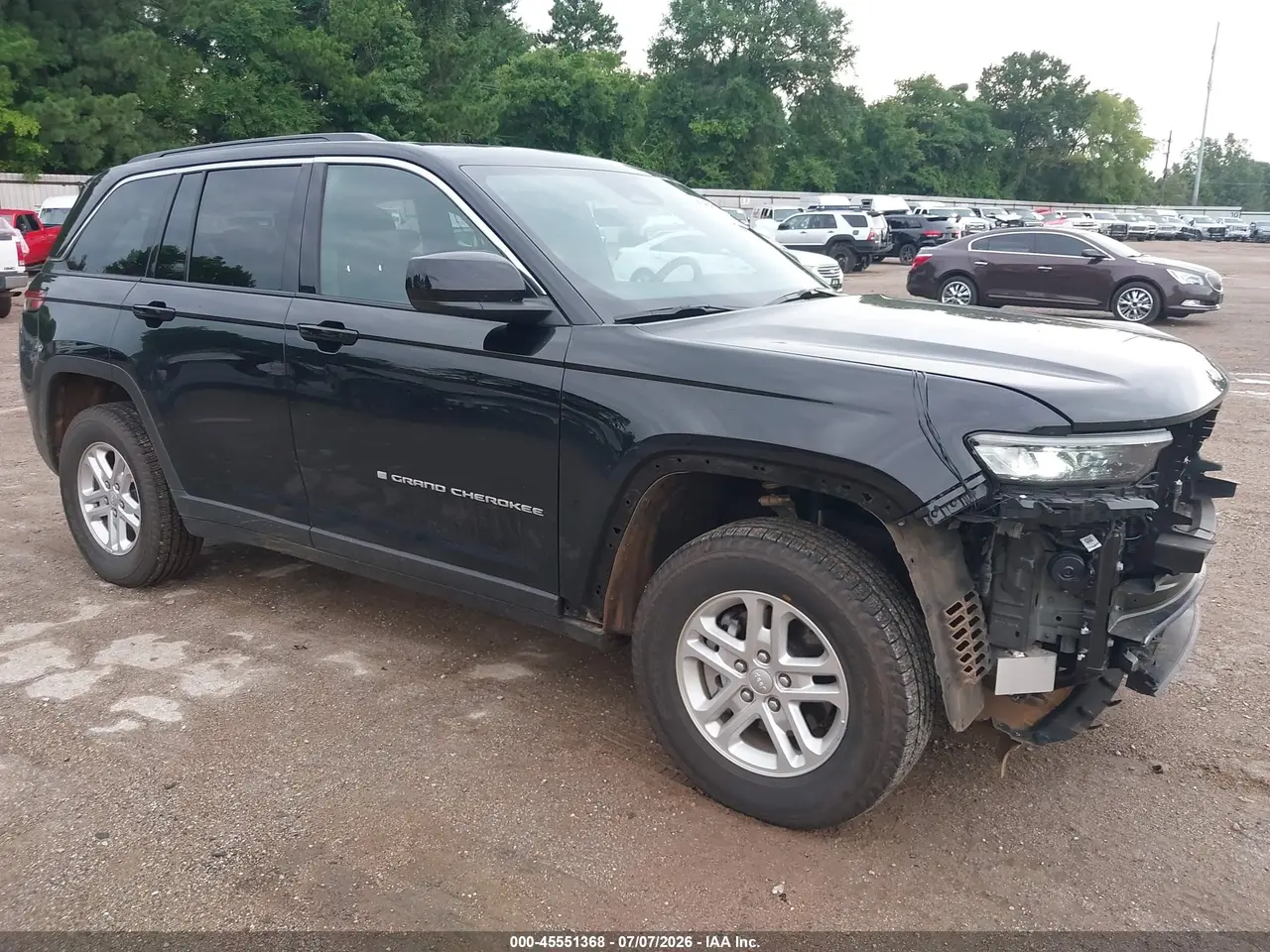 Jeep Grand Cherokee Laredo 4X4 2025