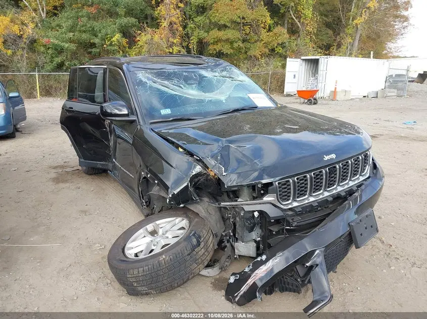 Jeep Grand Cherokee Laredo X 4X4 2025