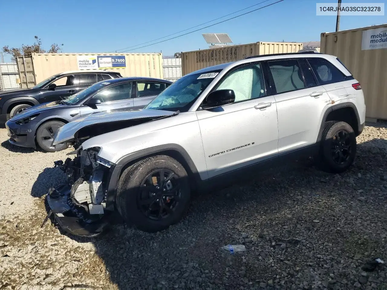 Jeep Grand Cherokee Laredo 2025