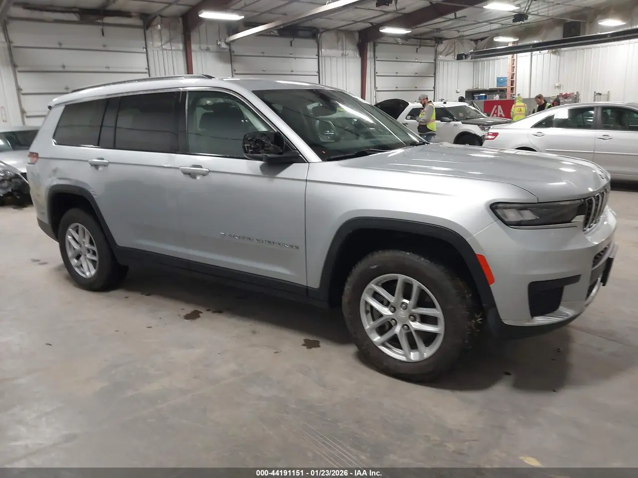 Jeep Grand Cherokee L Laredo 4X4 2023