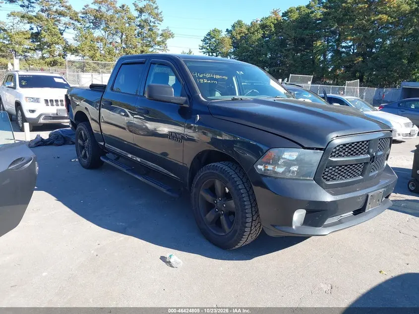 Ram 1500 Express 4X4 5'7 Box 2018