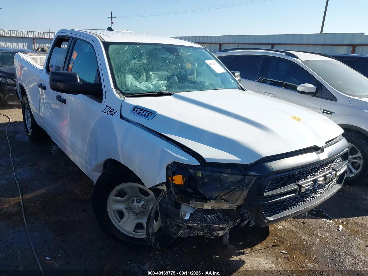 Ram 1500 Tradesman 4X4 6'4 Box 2023