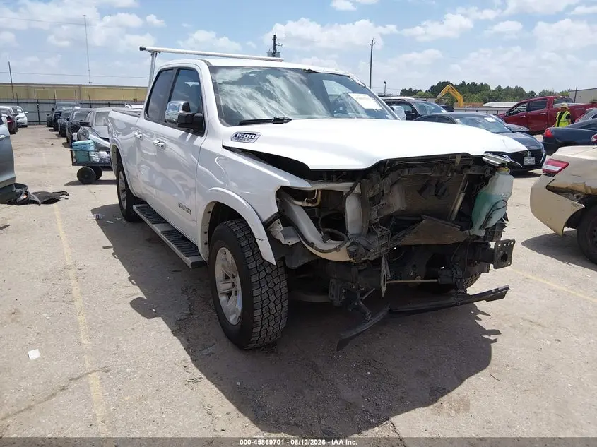 Ram 1500 Laramie 4X4 6'4 Box 2020