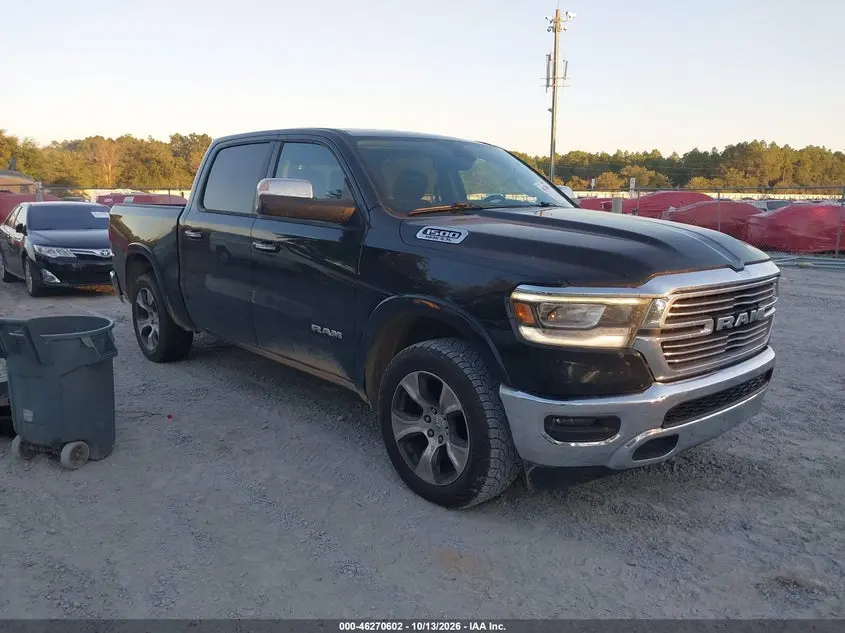 Ram 1500 Laramie 4X4 5'7 Box 2019
