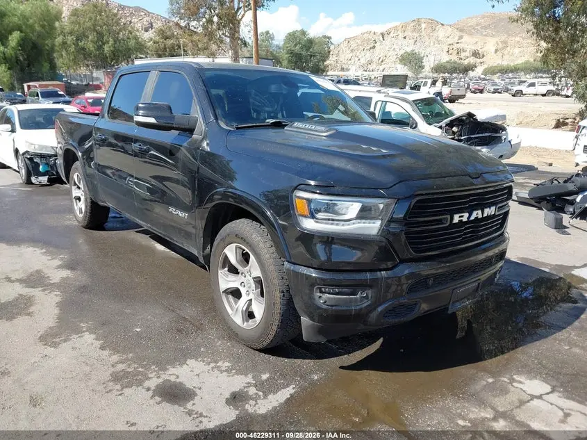 Ram 1500 Laramie 4X4 5'7 Box 2019