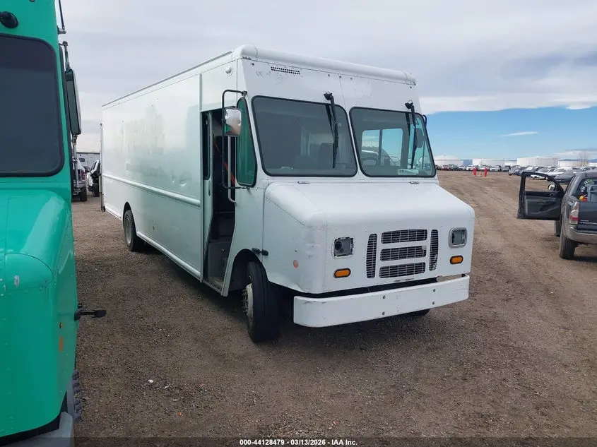 Ford F-59 Commercial Stripped 2016