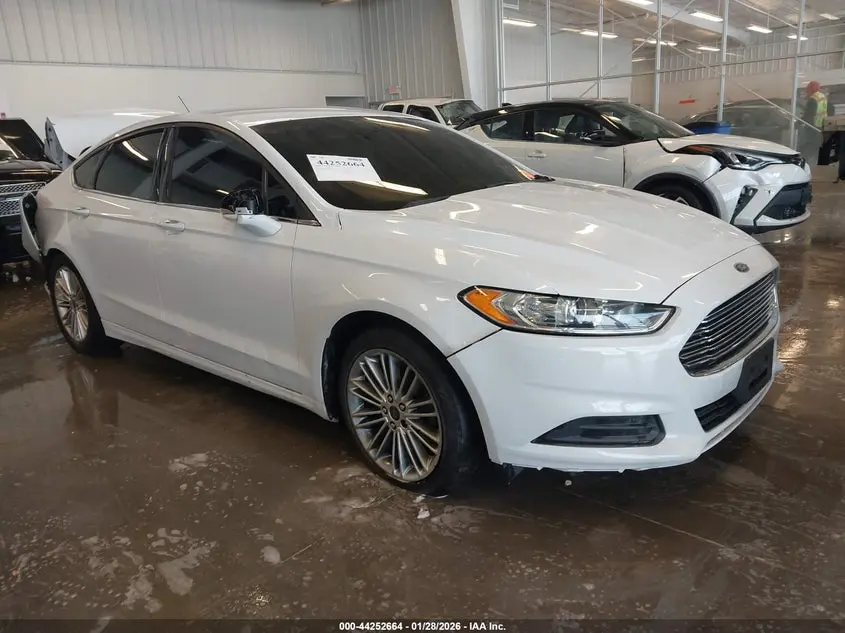 Ford Fusion Se 2015