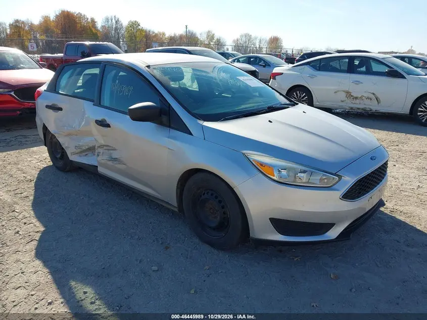 Ford Focus S 2016