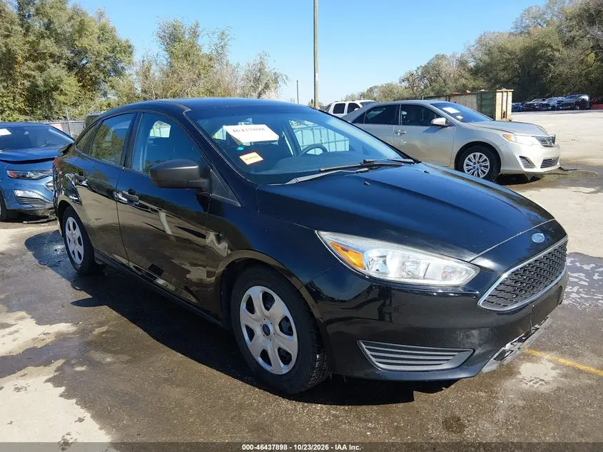 Ford Focus S 2016