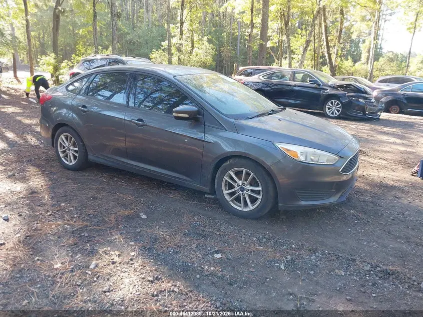 Ford Focus Se 2015