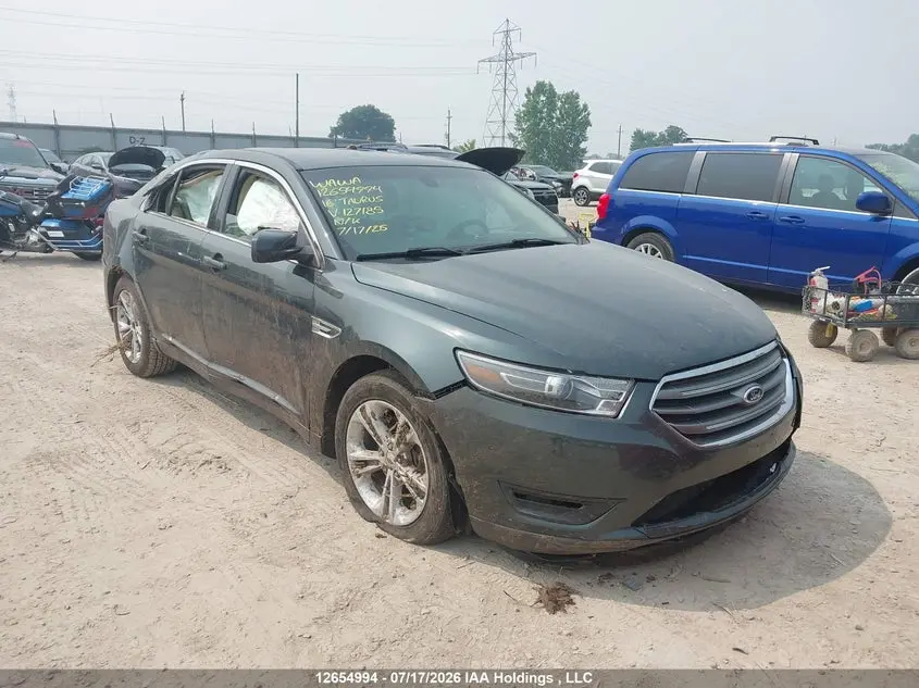 Ford Taurus Sel 2016