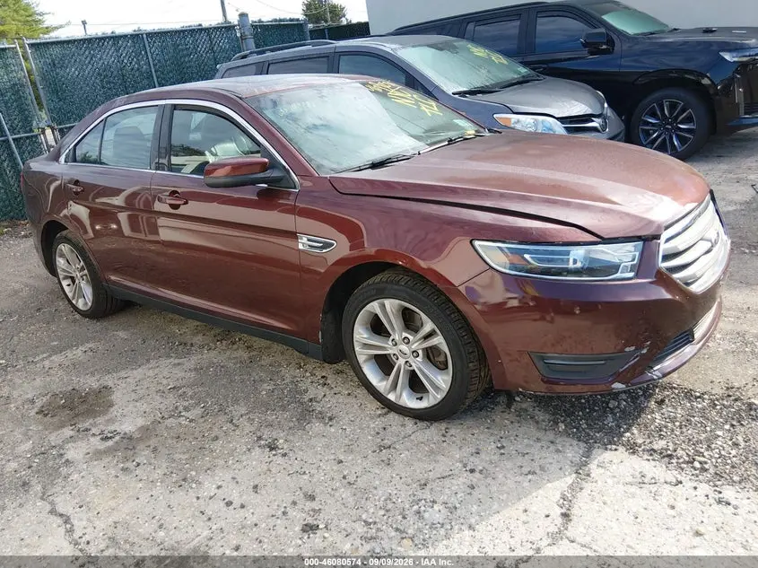 Ford Taurus Sel 2016